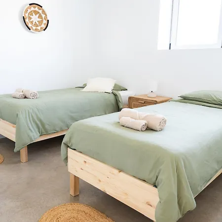 Casa Mascarena, Luxury With Heated Pool 라하레스